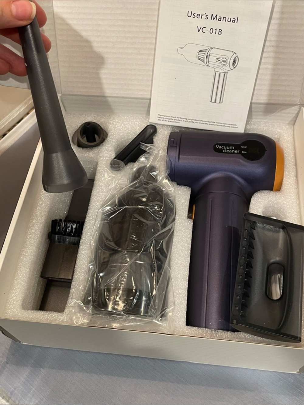 NIB MLUZSEI Compact Portable Cordless Handheld Vacuum Cleaner VC-01B Filterless! - Picture 7 of 11